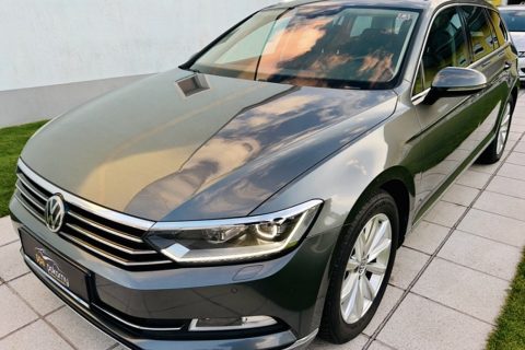 VW Passat Variant Highline 2,0 TDI DSG