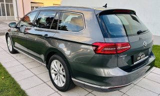 VW Passat Variant Highline 2,0 TDI DSG