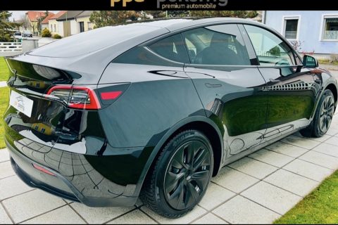 Tesla Model Y 62kWh Standard Range - ALL Black - Topzustand - Leasingfähig