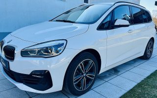 BMW 218d 1. Besitz  // Sport Line  // Topzustand - jedes Service bei BMW - Anhängerkupplung