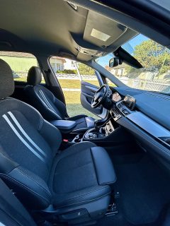 BMW 218d 1. Besitz  // Sport Line  // Topzustand - jedes Service bei BMW - Anhängerkupplung