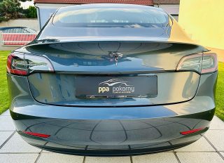 Tesla Model 3 Standard Range Plus 57,5kWh - AHK - Neuwertiger Fahrzeugzustand