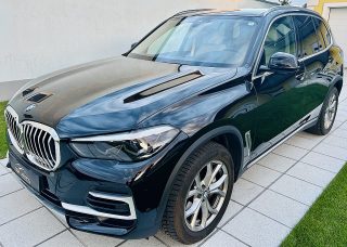 BMW X5 xDrive30d 48V Aut. Head up, // Abstandstempomat // x-Line // Komfortsitze - 1. Besitz