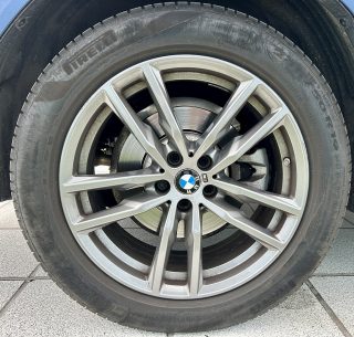 BMW X3 xDrive 20d 48V Aut. // M-Sport - Topzustand // Panoramaglasdach