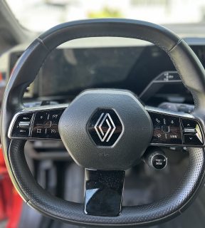 Renault Espace E-Tech Full Hybrid 200 5stz. Techno Aut. - Topzustand - Dienstfahrzeug - Plus AHK elektr.