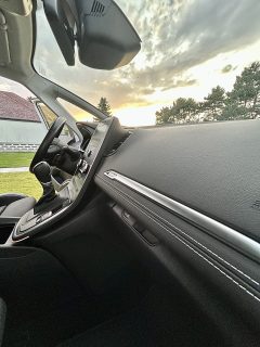 Renault Scénic TCe 140 PF EDC Intens
