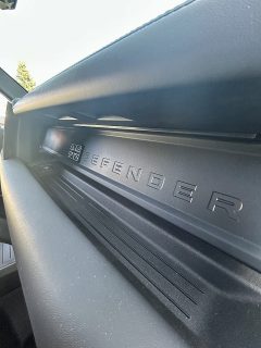 Land Rover Defender 110 P400e PHEV AWD X-Dynamic HSE Aut. / Leasingfähig / 1. Besitz