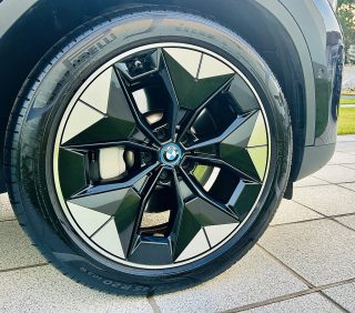 BMW iX3 Vollausstattung 70.000 € Neupreis - Impressive // Harman Kardon // Sportsitze // Headup-Display // Panoramaglasdach