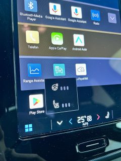 Volvo XC40 Recharge Pure Electric 69kWh Recharge Plus