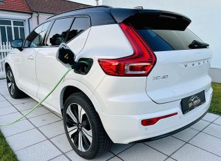 Volvo XC40 Recharge Pure Electric 69kWh Recharge Plus