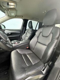 Volvo XC90 B5 AWD Momentum Pro  - 1. Besitz - Topzustand