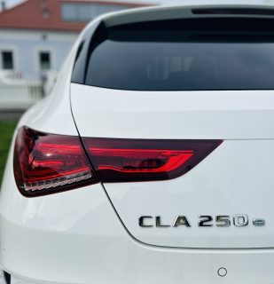 Mercedes-Benz CLA 250e PHEV Shooting Brake Aut. - AMG Line - Unfallfrei - Topzustand