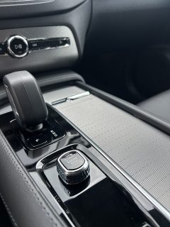 Volvo XC90 B5 AWD Momentum Pro  - 1. Besitz - Topzustand