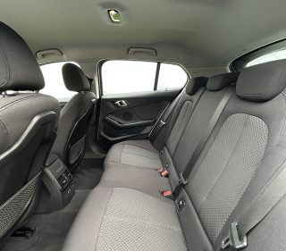 BMW 118i - Topzustand, Jedes Service beim BMW - Navi, 2 Zonen Klima, Lordosenstütze, Innen-Außenspiegelpaket