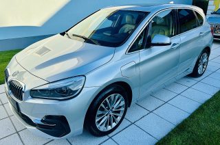 BMW 225xe Hybrid Luxury Line Aut. - 1. Besitz - Top Ausgestattet - Headup, Glasdach Sitzmemory uvm.