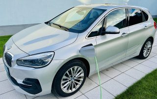 BMW 225xe Hybrid Luxury Line Aut. - 1. Besitz - Top Ausgestattet - Headup, Glasdach Sitzmemory uvm.