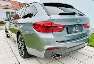 BMW 520d xDrive Touring Aut. - M Sportpaket - Adaptive Drive - Glasdach - Topausstattung
