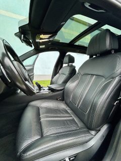 BMW 520d xDrive Touring Aut. - M Sportpaket - Adaptive Drive - Glasdach - Topausstattung
