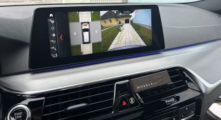 BMW 520d xDrive Touring Aut. - M Sportpaket - Adaptive Drive - Glasdach - Topausstattung