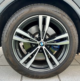BMW X7 M60i xDrive  Neupreis 200.000 € - 1. Besitz Neuwagenzustand // 6 Sitzer // Topausstattung