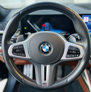 BMW X7 M60i xDrive  Neupreis 200.000 € - 1. Besitz Neuwagenzustand // 6 Sitzer // Topausstattung