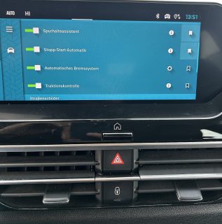 Citroën C4 PureTech 130 Plus - LED,Navi,Kamera,Tempomat - Finanzierungs-Versicherungsbonus - Topzustand