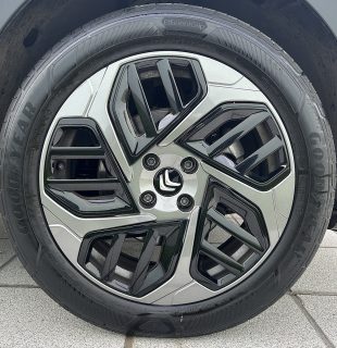 Citroën C4 PureTech 130 Plus - LED,Navi,Kamera,Tempomat - Finanzierungs-Versicherungsbonus - Topzustand