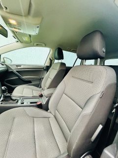 VW Golf Variant Standheizung - AHK schwenkbar - Sitzheizung - Einparkhilfe - Comfortline