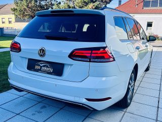 VW Golf Variant Standheizung - AHK schwenkbar - Sitzheizung - Einparkhilfe - Comfortline