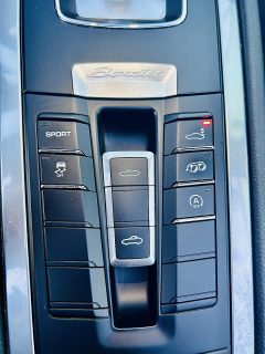 Porsche Boxster 981 2,7 DSG - 6 Zylinder - Sportauspuff - Traumzustand - Burmester Sound System