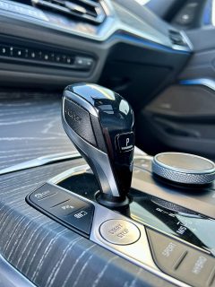 BMW 330e PHEV xDrive Touring Aut. - M-Sport - Laser - Hud - Pano - ACC - Harman Sound, AHK, Leder uvm