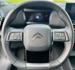 Citroën C4 PureTech 130 Plus - LED,Navi,Kamera,Tempomat - Finanzierungs-Versicherungsbonus - Topzustand