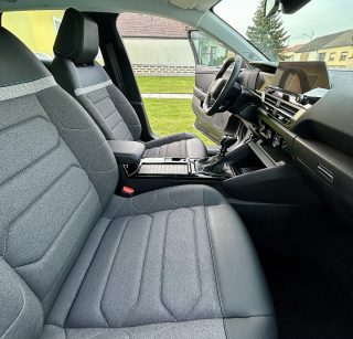 Citroën C4 PureTech 130 Plus - LED,Navi,Kamera,Tempomat - Finanzierungs-Versicherungsbonus - Topzustand