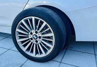 BMW 320d Gran Turismo Luxury Line Aut. - Panoramaglasdach, Navi, Sitzheizung hinten, Leder, Komfortzugang