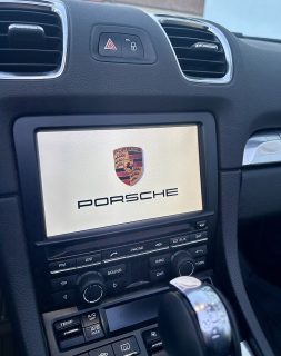 Porsche Boxster 981 2,7 DSG - 6 Zylinder - Sportauspuff - Traumzustand - Burmester Sound System