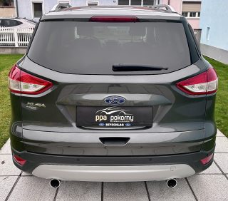 Ford Kuga 2,0 TDCi Titanium - Topzustand - AHK - 8-fach