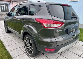 Ford Kuga 2,0 TDCi Titanium - Topzustand - AHK - 8-fach