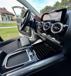 Mercedes-Benz GLA 200 d 4matic Entry Österreich-Edition Aut. - Topzustand - AHK - Winter Paket LED Scheinwerfer