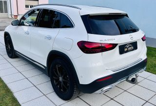 Mercedes-Benz GLA 200 d 4matic Entry Österreich-Edition Aut. - Topzustand - AHK - Winter Paket LED Scheinwerfer