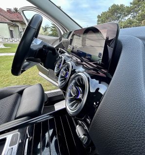 Mercedes-Benz GLA 200 d 4matic Entry Österreich-Edition Aut. - Topzustand - AHK - Winter Paket LED Scheinwerfer