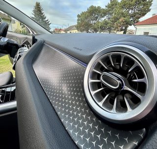 Mercedes-Benz GLA 200 d 4matic Entry Österreich-Edition Aut. - Topzustand - AHK - Winter Paket LED Scheinwerfer