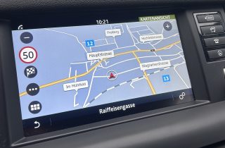 Land Rover Discovery Sport 2,0 SD4 4WD SE Aut. - Schöner Zustand - Super Ausstattung inkl. AHK