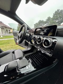 Mercedes-Benz CLA 180 d - Automatik - Navi, Freisprecheinrichtung, Sitzheizung, Tempomat