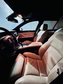 BMW 530d xDrive Touring Österreich-Paket Aut. - Topzustand - 1. Besitz