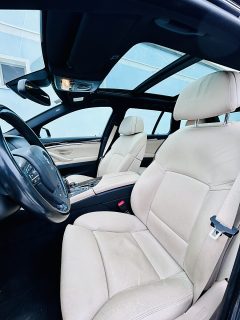 BMW 530d xDrive Touring M-Paket - Super ausgestattet - Topzustand - 1. Besitz - jedes Service bei BMW