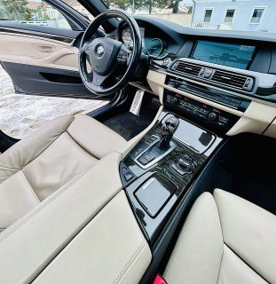BMW 530d xDrive Touring M-Paket - Super ausgestattet - Topzustand - 1. Besitz - jedes Service bei BMW