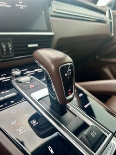 Porsche Cayenne III E-Hybrid PHEV 17,9 kWh Aut. - Topzustand und Vollausstattung - Finanzierungsbonus