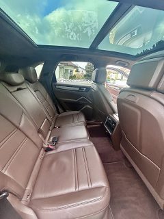 Porsche Cayenne III E-Hybrid PHEV 17,9 kWh Aut. - Topzustand und Vollausstattung - Finanzierungsbonus