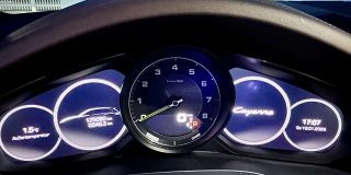 Porsche Cayenne III E-Hybrid PHEV 17,9 kWh Aut. - Topzustand und Vollausstattung - Finanzierungsbonus